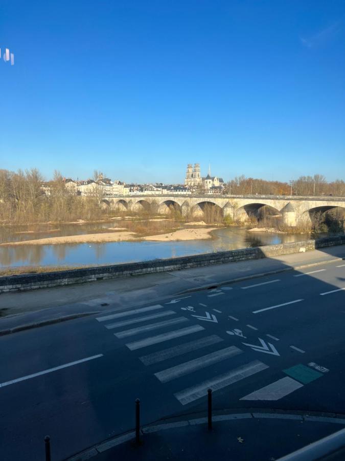 Cosy Loire, T2 Neuf, Front De Loire ,Vue Cathedrale,5Min A Pied Centre Ville Et Parking Prive Orléans Exteriér fotografie